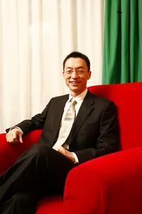 互动百科创始人，首席执行官潘海东博士